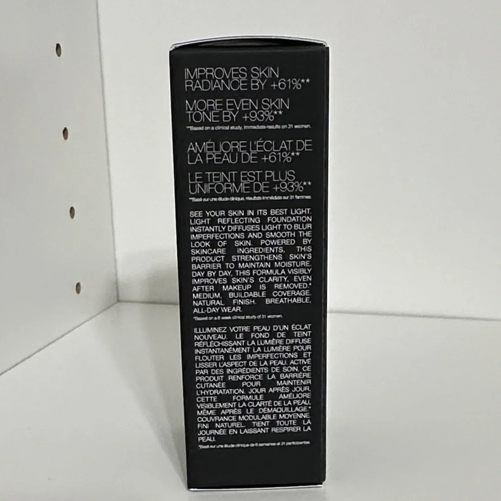 Light 2 Mont Blanc—NARS Light Reflecting Foundation - Picture 6 of 15